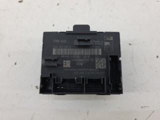 модуль управления двери Volkswagen Touran 2 поколение 2017, 1.4 л., CZDA, бензин, АКПП, хетчбэк 5 дв., 5Q0959592E