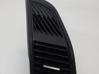 дефлектор обдува салона BMW i3 L01 2017, правый руль, S1105038