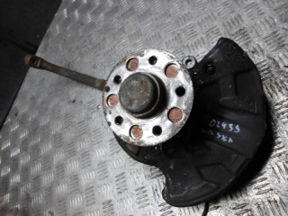 ступица передняя левая Mercedes-Benz S-Класс W220 2001, 3.2 л., бензин, АКПП, седан