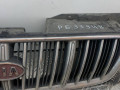 решетка радиатора Kia Carens 1 поколение 2001, 1.8 л., бензин, МКПП - фото №3