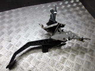 педаль сцепления Ford C-Max 1 поколение [рестайлинг] 2008, 1.6 л., бензин, МКПП, минивэн, 3M517B633AS