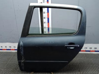 дверь задняя левая Peugeot 307 1 поколение [рестайлинг] 2007, 1.6 л., дизель, хетчбэк 5 дв.
