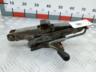 домкрат Honda Jazz 1 поколение [рестайлинг] 2006, 1.2 л., МКПП, хетчбэк 5 дв., 89310S5A013