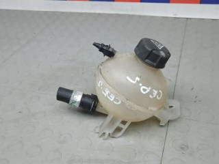 бачок расширительный Peugeot 308 T9 2014, 1.6 л., дизель, хетчбэк 5 дв.