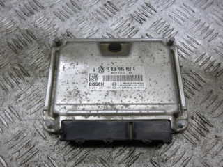 блок управления двигателем Volkswagen Golf 4 поколение 2001, 1.4 л., бензин, 036906032G