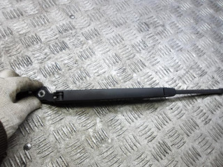 щеткодержатель (поводок стеклоочистителя, дворник) Volkswagen Golf 5 поколение 2008, 1.9 л., дизель, МКПП, универсал