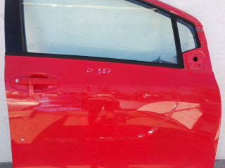 дверь передняя правая Toyota Yaris 2 поколение XP90 [рестайлинг] 2010, 1.0 л., бензин, 5МКПП, хетчбэк 5 дв.