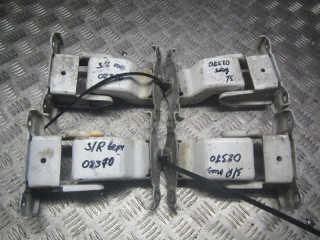 петля крышки багажника Opel Vivaro A 2003, 1.9 л., дизель, МКПП, микроавтобус, 312304K