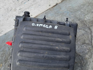 корпус воздушного фильтра Opel Omega B 1997, 2.0 л., бензин, 5МКПП, седан, 90448355