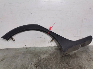 молдинг крыла заднего правого Dacia Sandero 2 поколение 2013, 1.2 л., бензин, 5МКПП