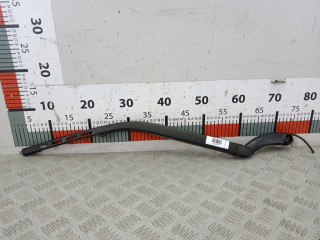 щеткодержатель (поводок стеклоочистителя, дворник) Jaguar XF 1 поколение [рестайлинг] 2015, 2.0 л., АКПП, седан, C2D30568