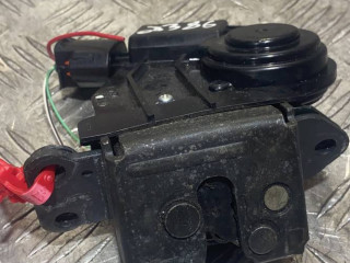 замок багажника Toyota Avensis 3 поколение (T270) 2010, 1.8 л., 2ZR-FXE, бензин, 6МКПП, универсал