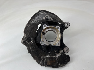 кулак поворотный правый BMW 2 серия Active Tourer F45 2014, 1.5 л., B38 A15 A, бензин, АКПП, black sapphire metallic (475), хетчбэк 5 дв., правый руль, 6870838