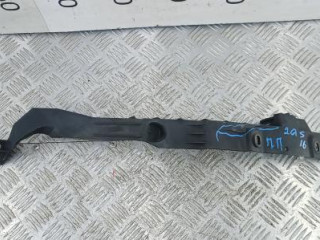 крепление бампера Opel Astra J 2010, 1.4 л., бензин, МКПП, хетчбэк 5 дв.