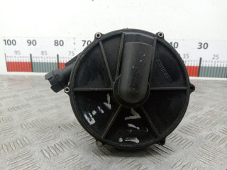 насос продувки катализатора BMW 3 серия E46 2003, 2.0 л., МКПП, универсал, 11727520225