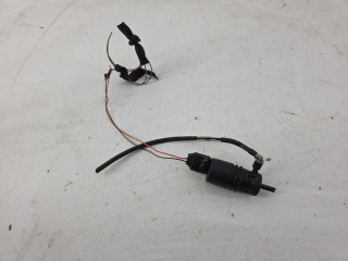 насос (моторчик) омывателя стекла BMW 5 GT F07 [рестайлинг] 2016, 2.0 л., бензин, 6934160