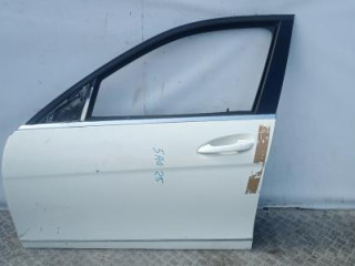дверь передняя левая Mercedes-Benz C-Класс W204/S204/C204 [рестайлинг] 2011, 2.2 л., дизель, АКПП, седан
