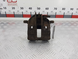 суппорт передний левый Mitsubishi Carisma 1 поколение [рестайлинг] 2002, 1.9 л., МКПП, хетчбэк 5 дв., M863311