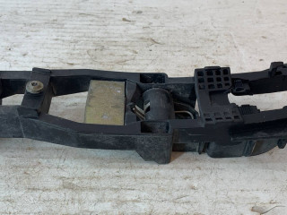 скелет ручки двери передней правой Mercedes-Benz E-Класс W211/S211 2004, 2037600234