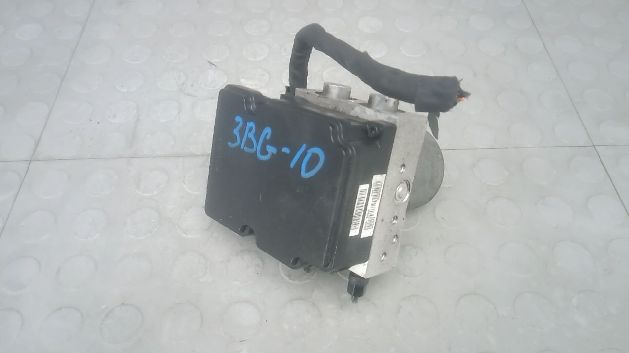 блок ABS Kia Sorento 3 поколение 2015, 2.2 л., дизель, 58910C5700 - фото №1