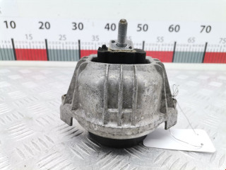 подушка крепления двигателя BMW 2009, 1.6 л., МКПП, хетчбэк 3 дв., 22116768799