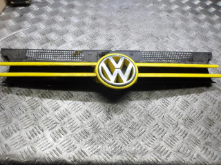решетка радиатора Volkswagen Golf 3 поколение 2000, 1.4 л., бензин, МКПП, универсал, 1J0853651L