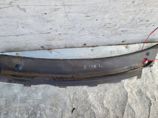 дождевик Audi A4 B5 [рестайлинг] 2000, 1.9 л., AJM, дизель, 5МКПП, серебро, универсал, 8D1819400