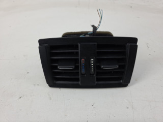 дефлектор обдува салона BMW 3 серия F30/F31/F34 2013, 1.6 л., N13 B16 A, бензин, АКПП, седан, задний привод, правый руль, 64229207330