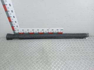 накладка на порог внутренняя Hyundai Santa Fe 3 поколение (DM) 2014, 877522W000