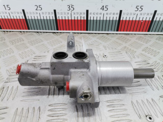 цилиндр тормозной главный Mercedes-Benz E-Класс W212/S212/C207/A207 2012, 2.1 л., АКПП, универсал, A2044300002