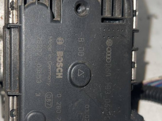 заслонка дроссельная Volkswagen Golf 4 поколение 2004, 1.8 л., AUM, бензин, 5МКПП, хетчбэк 3 дв., 06A133062C, 0280750036