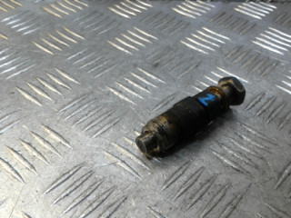 форсунка Nissan Navara D22 2001, 2.5 л., дизель, МКПП, пикап, 0050T