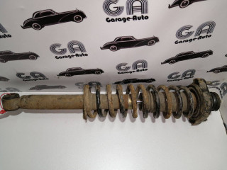 стойка задняя Mitsubishi Carisma 1 поколение 1999, 1.8 л., бензин, 5МКПП, бронза, хетчбэк 5 дв.