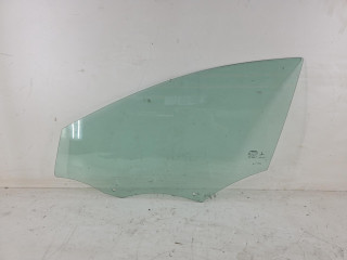 стекло двери передней левой Volvo V40 2 поколение [рестайлинг] 2017, 2.0 л., B 4204 T19, бензин, АКПП, белый, хетчбэк 5 дв., передний привод, правый руль, 32244818