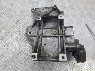 кронштейн компрессора кондиционера , 058260885C