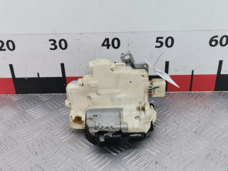 замок двери передней правой Audi A6 4F/C6 [рестайлинг] 2008, 2.0 л., вариатор, седан, 4F2837016B