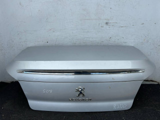 крышка багажника (дверь 3-5) Peugeot 508 1 поколение 2011, 1.6 л., дизель, 5МКПП, седан