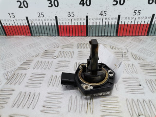 датчик уровня масла Skoda Superb 1 поколение 2003, 2.8 л., АКПП, седан, 1J0907660B