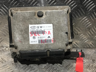 блок управления двигателем Skoda Octavia 1 поколение (A4) 1997, 1.6 л., бензин, МКПП, хетчбэк 5 дв., 61600.260.07, 032906014A