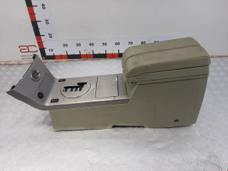 подлокотник Infiniti FX35 1 поколение 2005, 3.5 л., АКПП, внедорожник 5 дв., 96920CG711