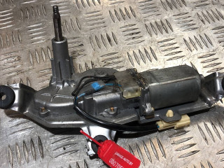 моторчик заднего стеклоочистителя (дворника) Mazda 6 GG [рестайлинг] 2005, 2.0 л., дизель, 5МКПП, красный, универсал