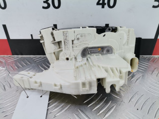 замок двери передней правой Mercedes-Benz E-Класс W212/S212/C207/A207 2012, 2.1 л., АКПП, универсал, A2047203635