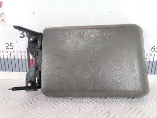 подлокотник Mercedes-Benz M-Класс W163 1998, 3.2 л., АКПП, внедорожник 5 дв., A1635841917