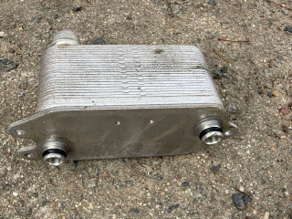 теплообменник масляного фильтра Tesla Model Y 1 поколение (2020 - 2026), 1096215-00-C, 1096215