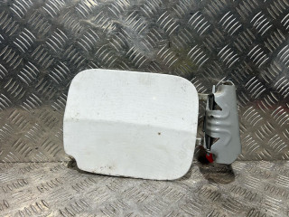 лючок топливного бака Renault Duster 1 поколение 2014, 1.5 л., K9K 858, дизель, 6МКПП, внедорожник 5 дв.