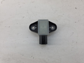 датчик удара Volkswagen Passat B7 2013, 1.8 л., TFSI, CDAA, бензин, серебро, передний привод, правый руль, 229787102