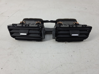 дефлектор обдува салона BMW 2 серия Active Tourer F45 2015, 1.8 л., 64229262955