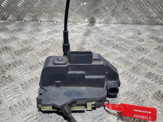 замок двери передней левой Citroen C3 1 поколение 2006, 1.4 л., бензин, 5МКПП, хетчбэк 5 дв.