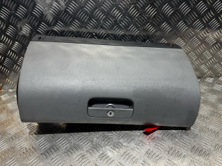 бардачок Skoda Octavia 1 поколение (A4) 1999, 1.9 л., ALH, дизель, 5МКПП, хетчбэк 5 дв.