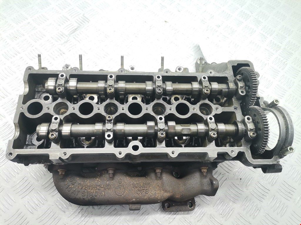 головка блока цилиндров BMW 2006, 2.0 л., МКПП, хетчбэк 5 дв., 11127806058 - фото №1